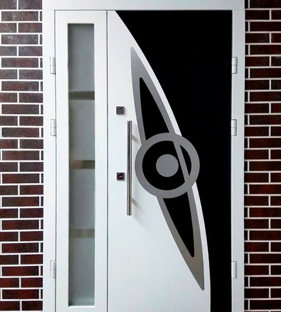 Двохстулкові двері